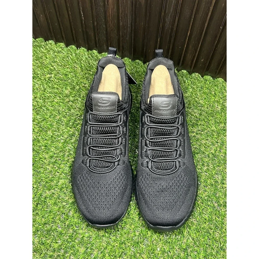 Size 8.5 Wide- Skechers Cessnock Relaxed Fit Memory Foam Men's BLK Work Sneakers